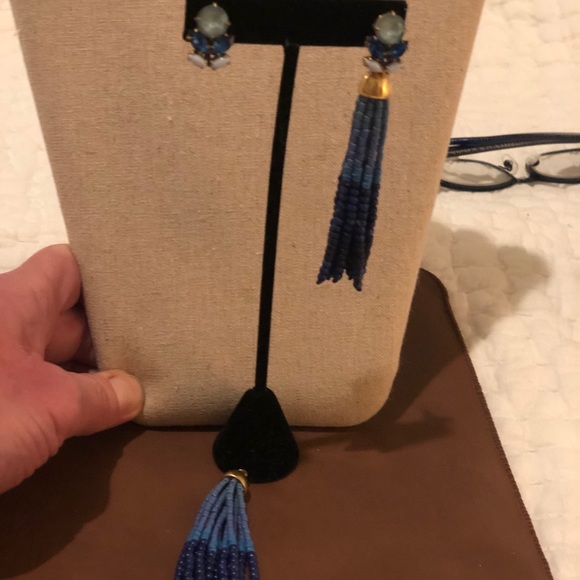 Cuff and earrings - Picture 5 of 15